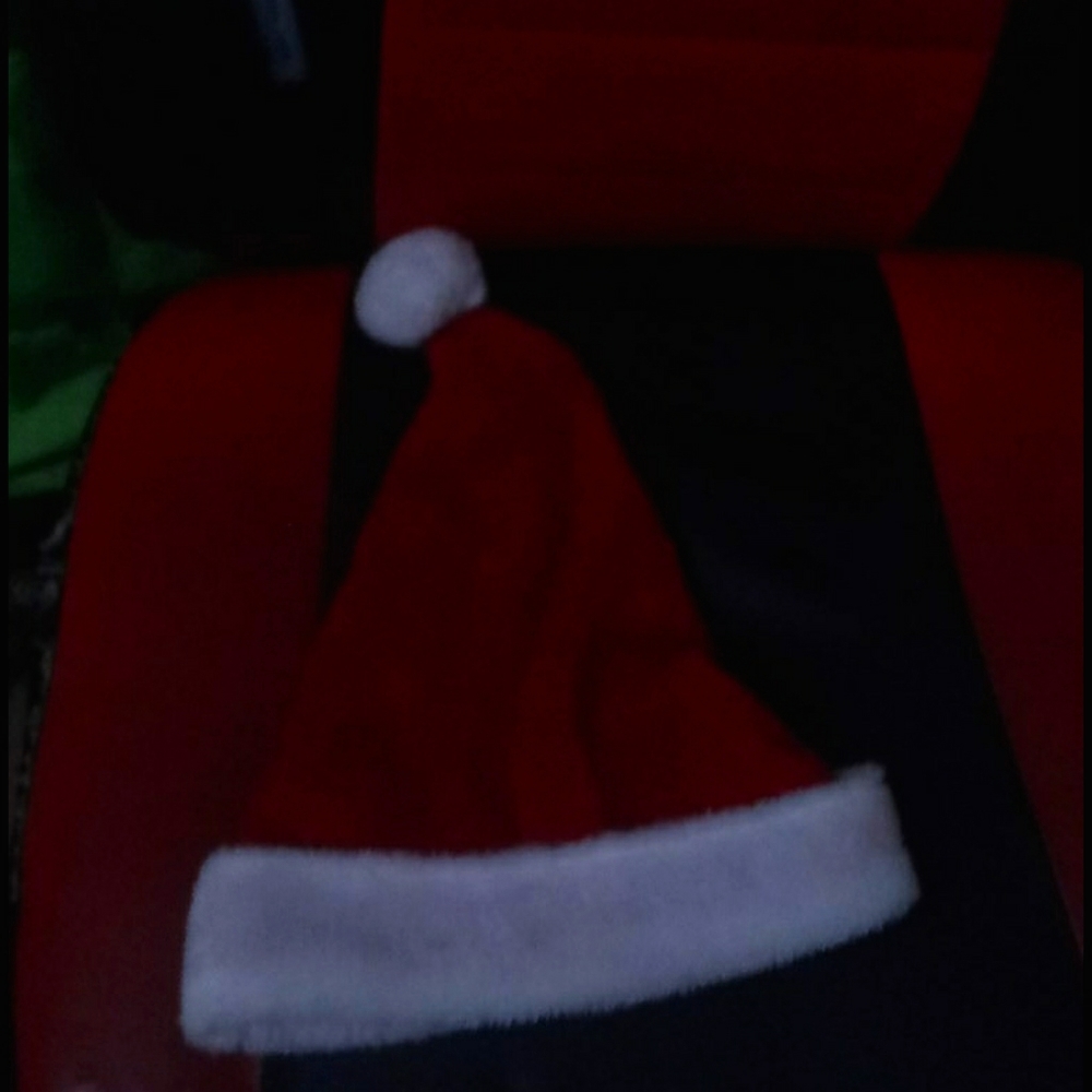 santa hat😄